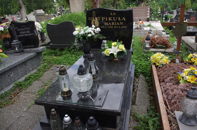 Grób Marian Pikuła