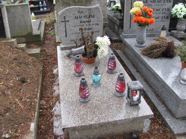 Grób Helena Maciejna