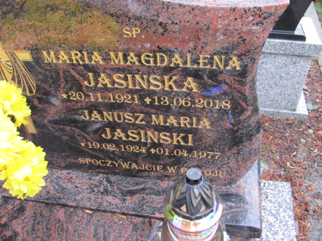 Janusz Jasiński 1924 Bielsko-Biała katedra - Grobonet - Wyszukiwarka osób pochowanych