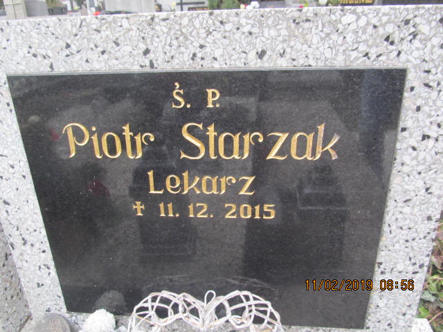 Piotr Starzak 1967 Bielsko-Biała katedra - Grobonet - Wyszukiwarka osób pochowanych