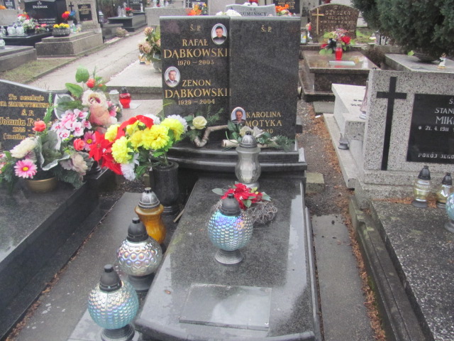 Grób Karolina Motyka