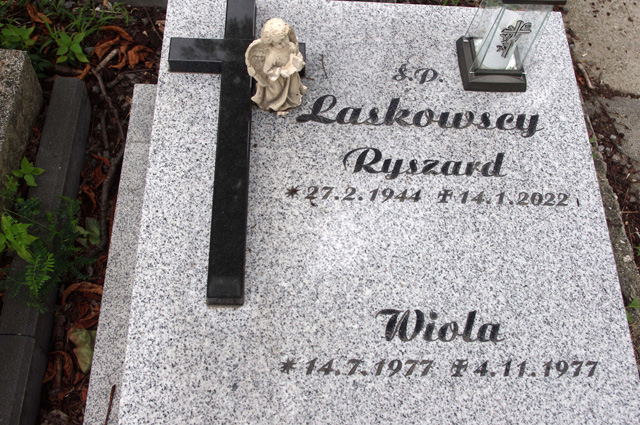 Wioletta Laskowska 1977 Bielsko-Biała katedra - Grobonet - Wyszukiwarka osób pochowanych