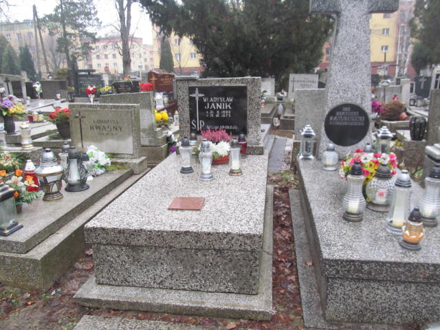 Grób Władysław Janik