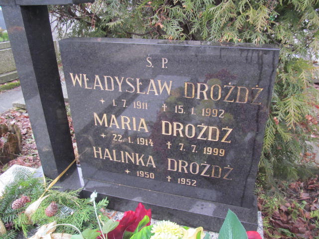 Halina Drożdż 1949 Bielsko-Biała katedra - Grobonet - Wyszukiwarka osób pochowanych