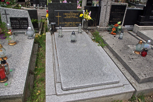 Grób Izabela Cholewińska